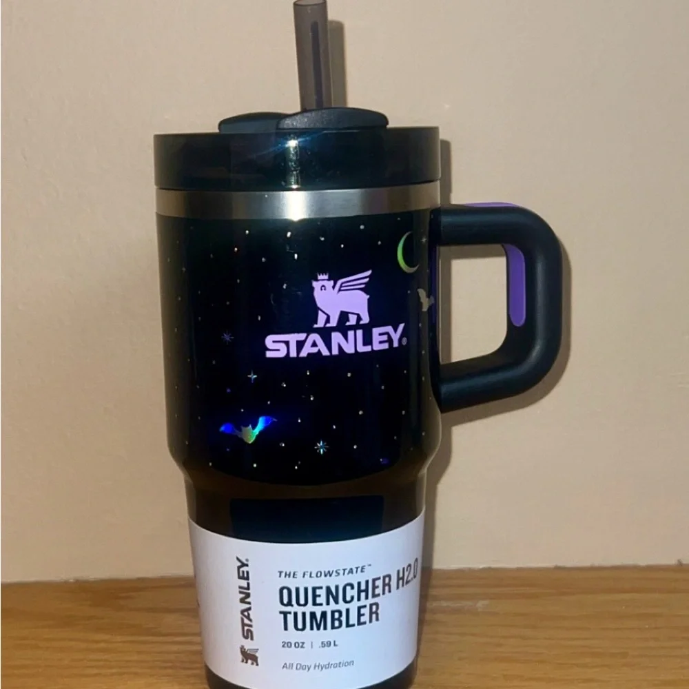 Stanley x Target SPELLCAST BLACK Halloween 2025 20 oz Quencher Tumbler NEW - Picture 5 of 7